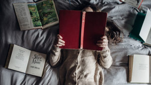 Libri per bambini con solo testo. Quando darsi alla pazza gioia?